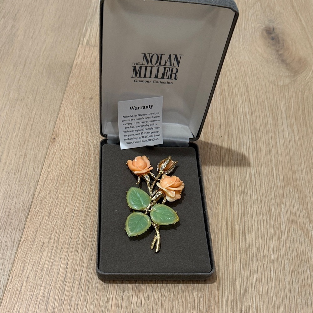 NWT Nolan Miller Ann-Margaret Rose Pin in Original Box (Peach, Green, Gold) - Picture 5 of 5